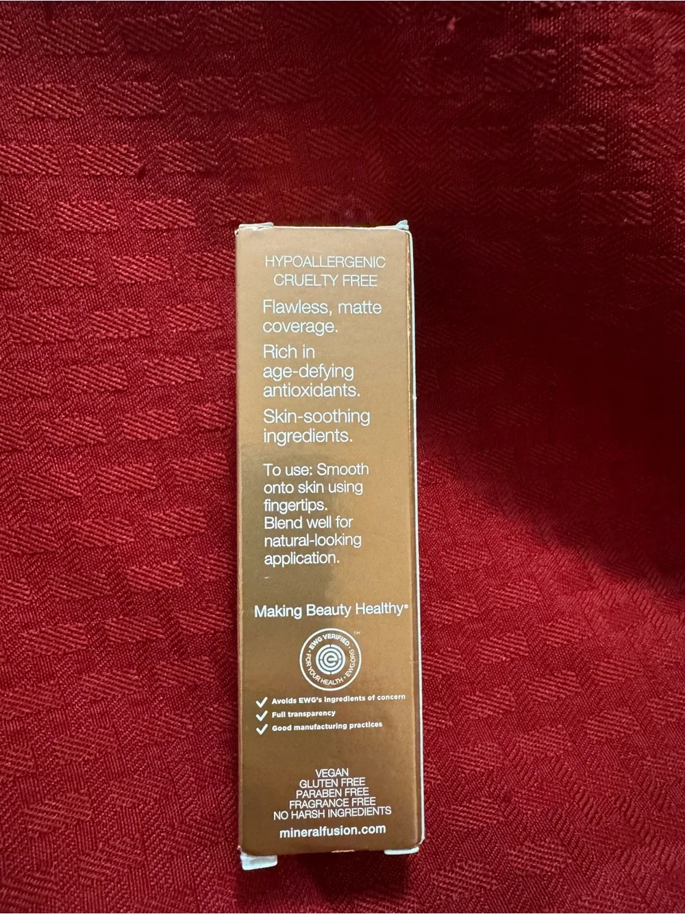 Mineral Fusion Foundation - Warm Brown Tone